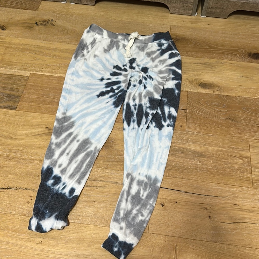 sweatpants
